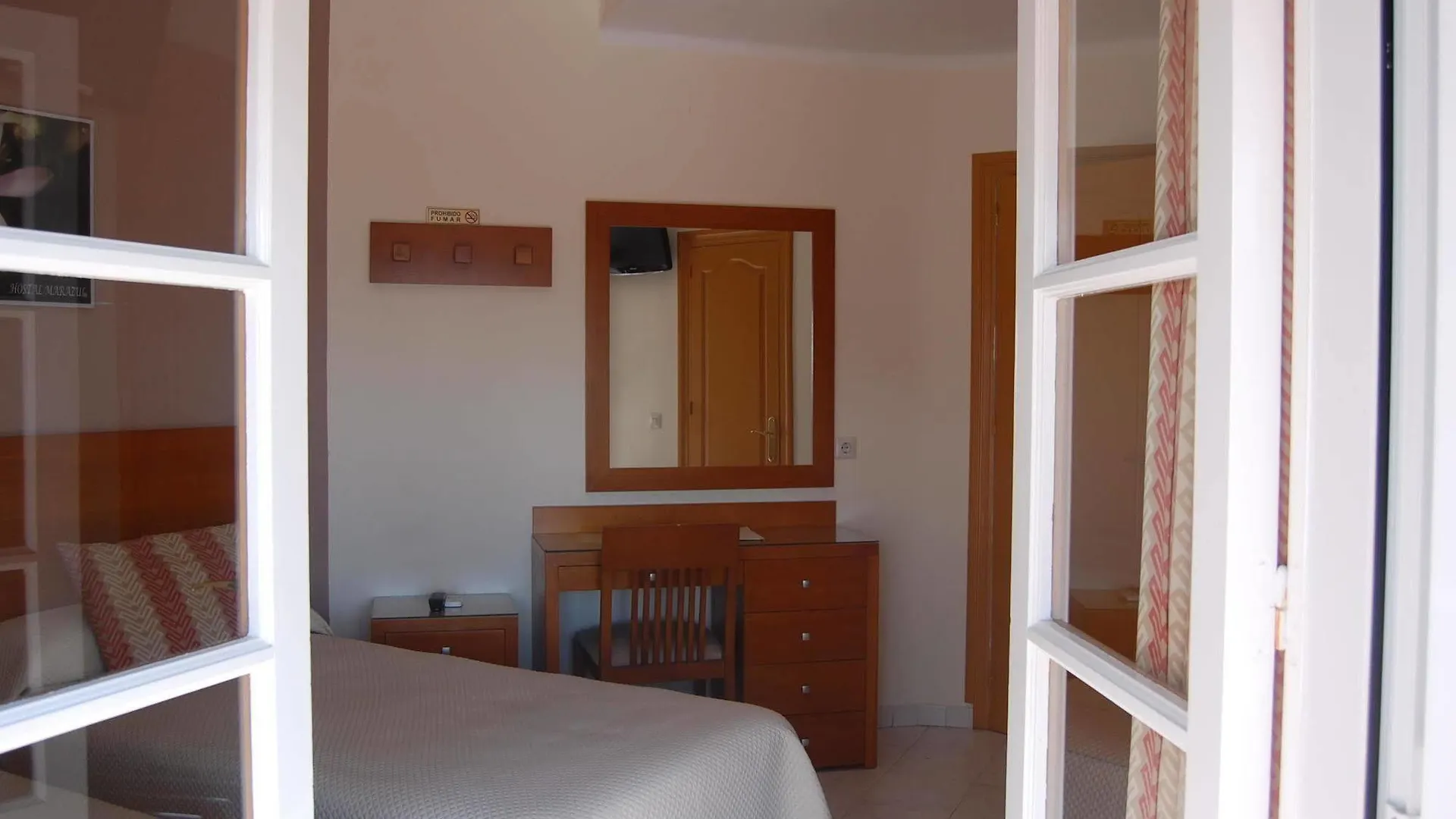Hotel Hostal Marazul Nerja